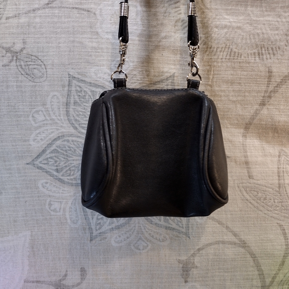 Chic Black Crossbody Bag by Rosetti - Picture 3 of 5